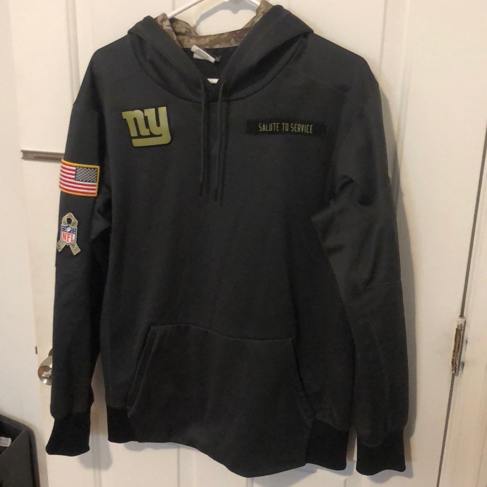 New York Giants Salute to Service Men’s Sweatshirt